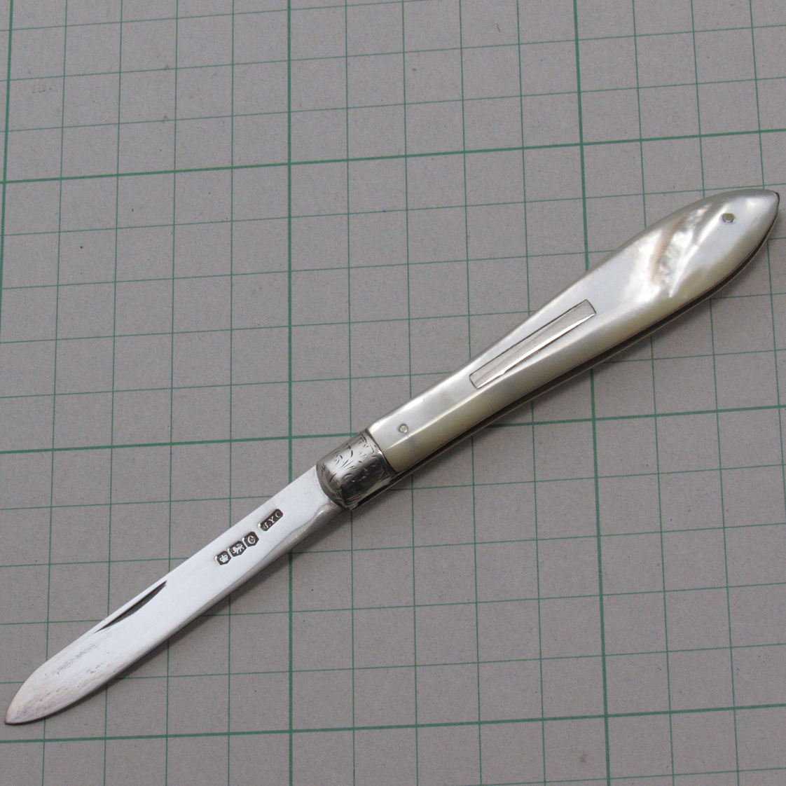 シルバー・フルーツナイフ(1920年製)
