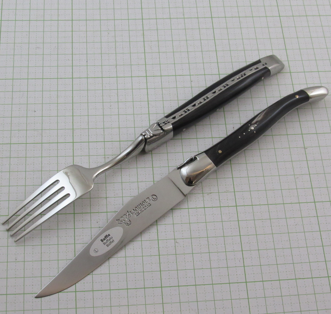 テーブルナイフ