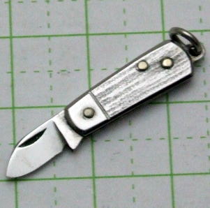 スーパーベビーナイフ