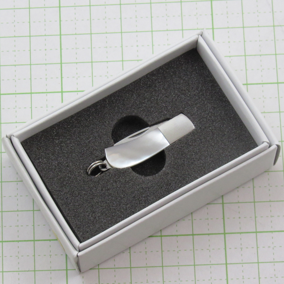 ネックレスチェーン付きミニナイフ