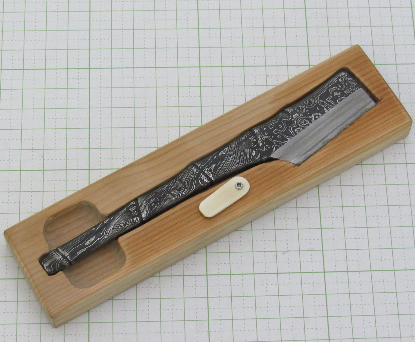 竹根意匠(和式剃刀)