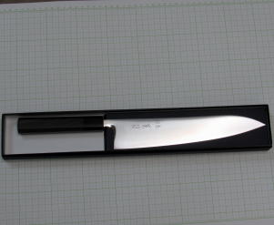 菊藤特製包丁 和式牛刀型　粉末ハイス(SG2)鋼　刃長240ｍｍ