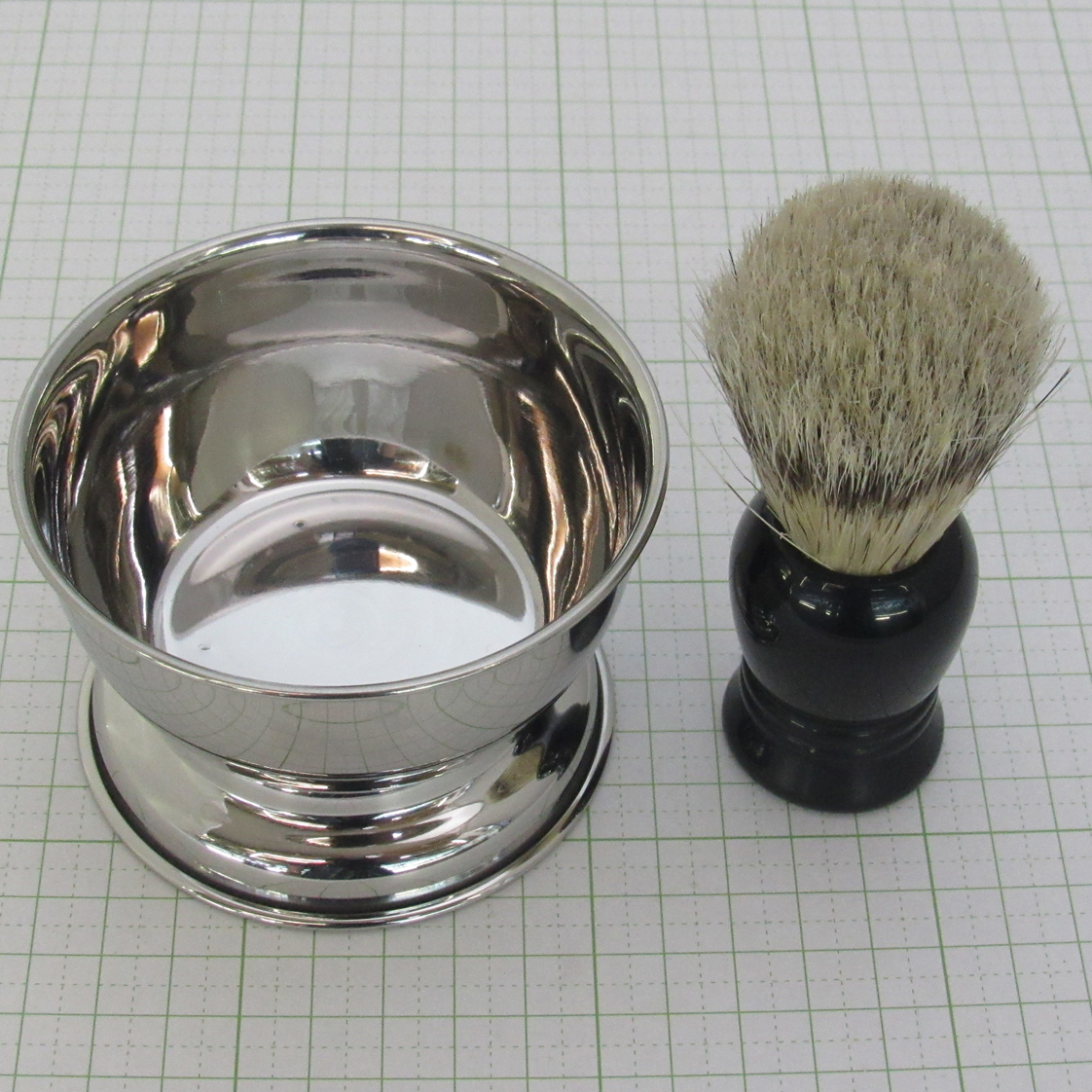 シェービング・ボール（ステンレス製）