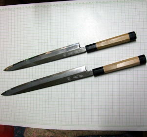 菊藤特製 柳刃刺身包丁 白紙1号鋼(水焼き) 300mm