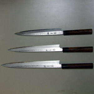 菊藤特製 柳刃刺身包丁 銀紙3号鋼32層 300mm