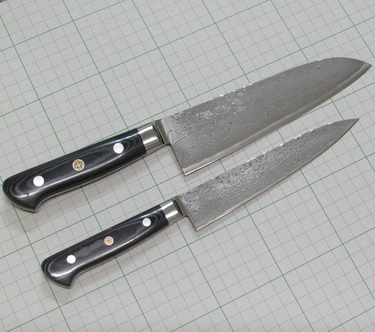 菊藤特製 黒柄ペティ SG2(65層ダマスカス) 150mm