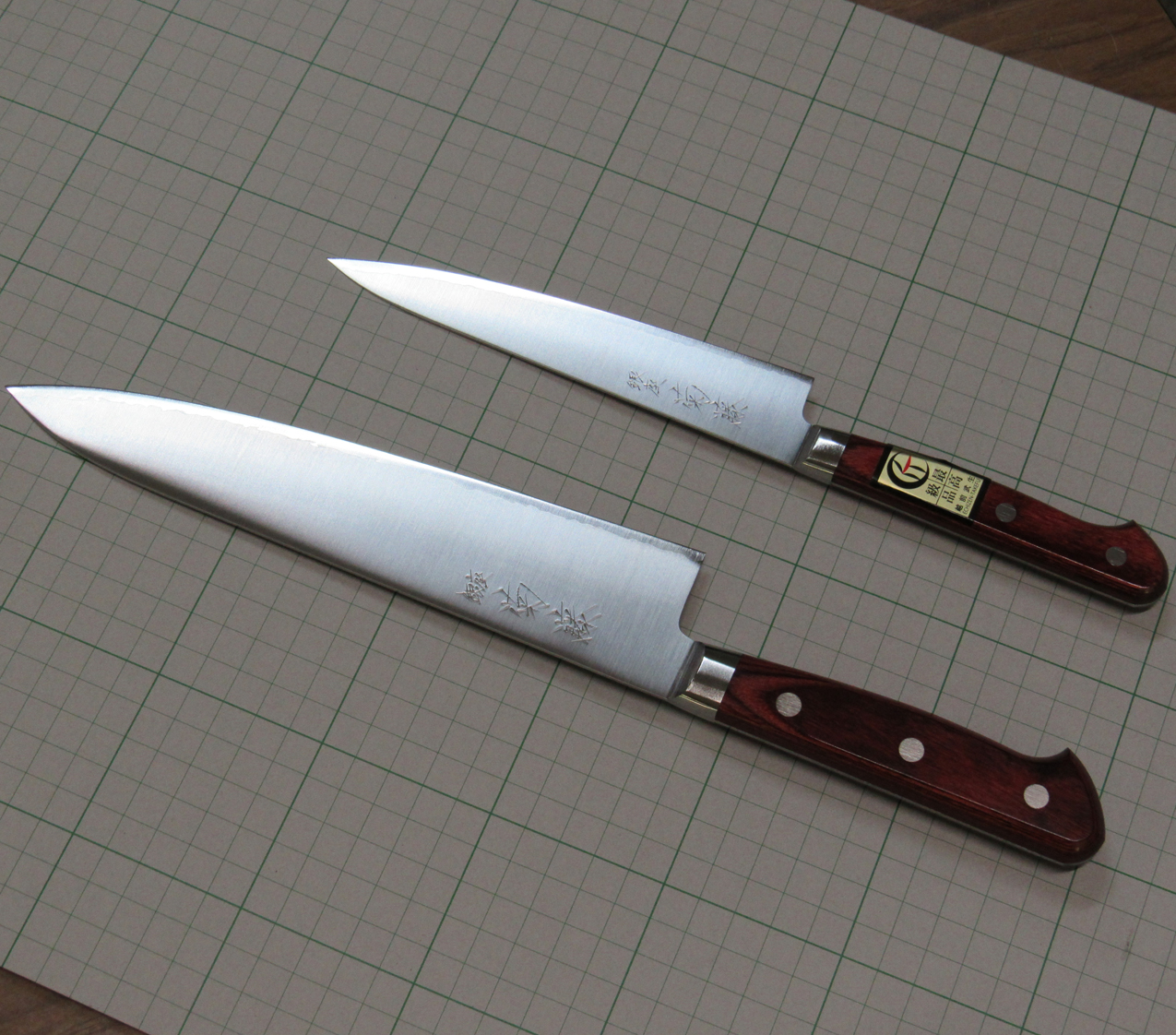 菊藤特製 赤柄ペティ型  粉末ハイス(SG2) 120mm