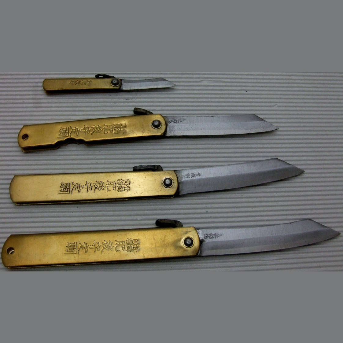 肥後守定駒　小 刃長64mm / 柄長 92mm